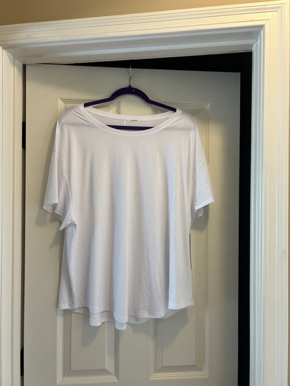 Athleta move with ease tee, nwt 1X